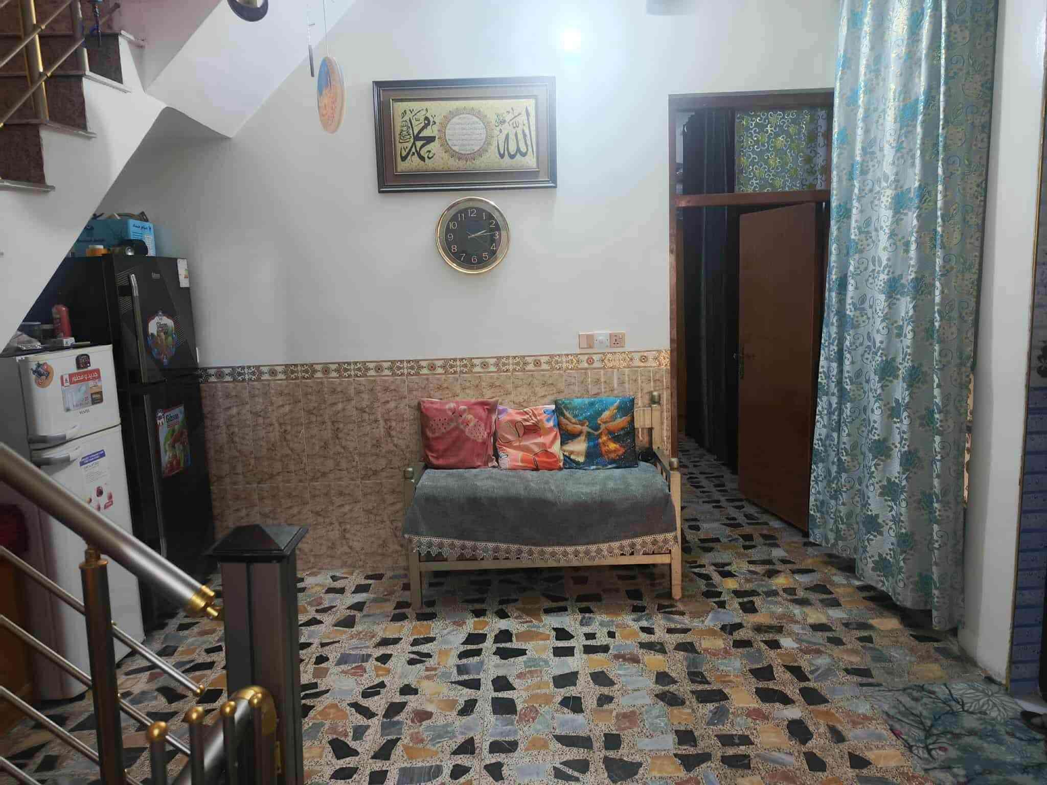 شارع المصرف • ١٥٠م • طابقين