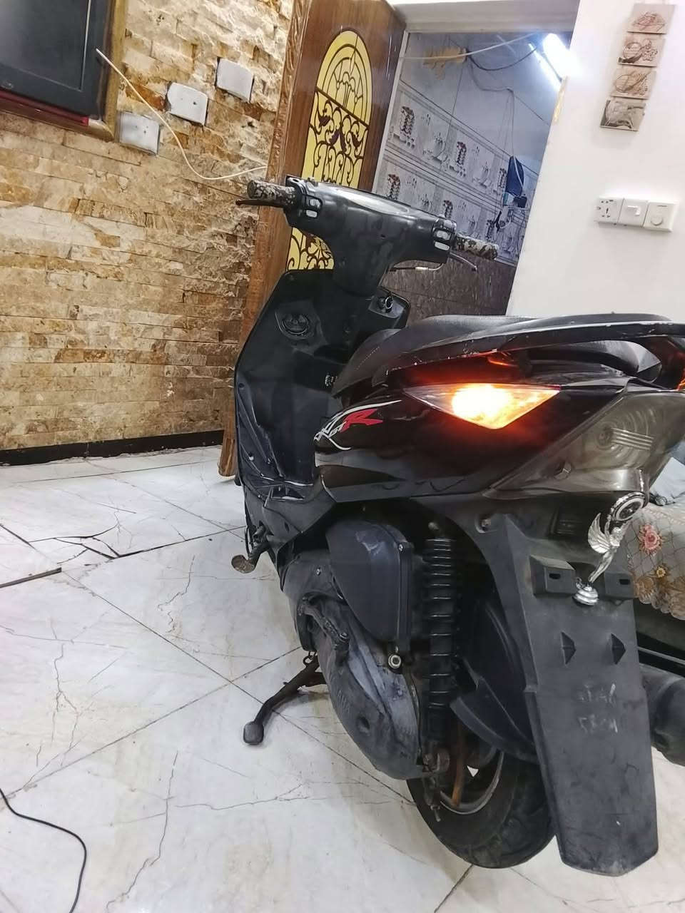 ماكس ثعلب • مكينه خرسه • ٣٧الف