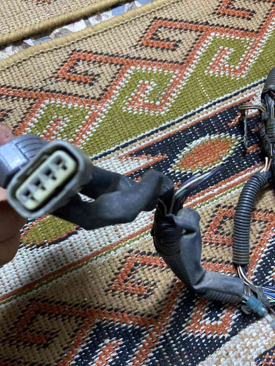 سلام عليكم ضفيره مكينه ونجي نضيفه مال حاويه بيها نقص فيشه المجاول نقص 3 + اوفيشت النوزلازت نقص 2 فيش سعر 60 بيها مجال بغداد ***********
