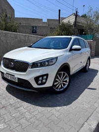 البيع كيا سورنتو ١٧ عل وضع الوكالة مكفوله سياره جديده ماشيه ٨٨ آلاف رق...