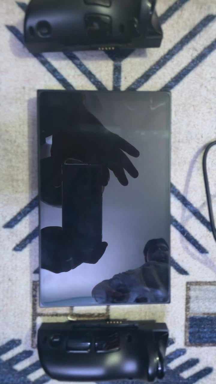 السلام عليكم جهاز    LEGIoN GO
Lenovo
Pc محمول
يعمل بنظام وندوز 12
هارد 512 GB

مستعمل قليل جداا 
السعر 800الف
***********
