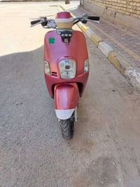 ماكس بوليسي • مفتوحة • باتري