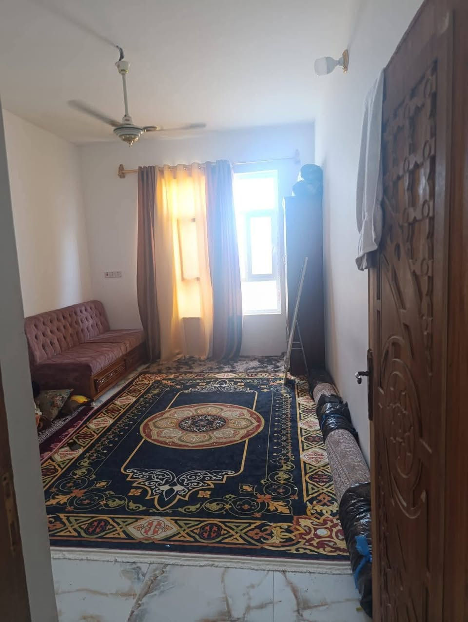 قرب المدارس الصينيه • ١٠٢م • طابو