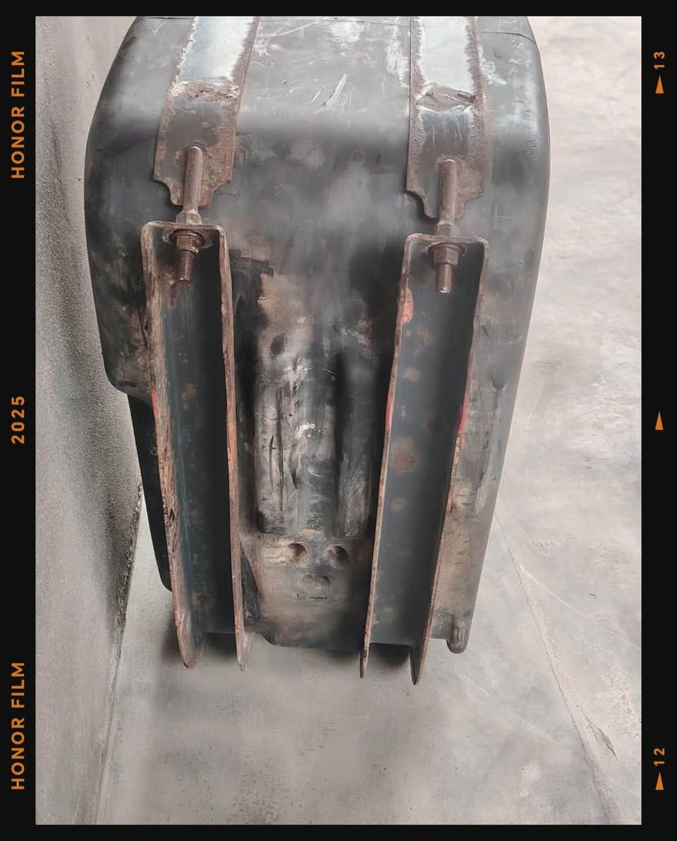 مكلف بل نشر تانكي مثل مو واضح بصوره مكان حديثه الانبار ***********

نص مكتوب في الصور:
- HONOR FILM 2025 HONOR FILM - 12 - 13
- HONOR FILM 2025 HONOR FILM 13 12