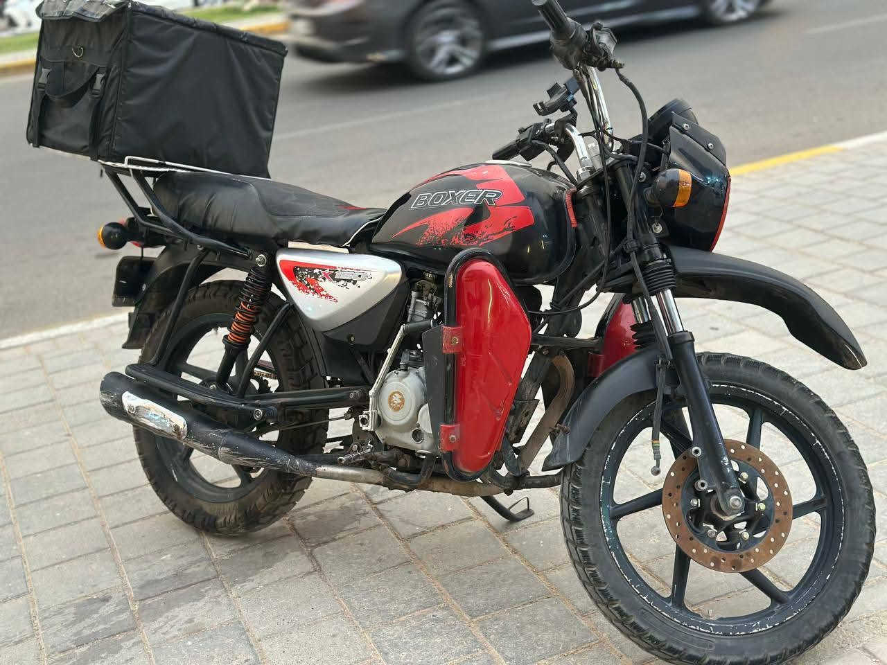 دراجه بوكسر للبيع موديل 20 رقم بغداد مكلف بالنشرر ..... رقم الولد واتصل عليه ***********
