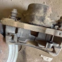 قطع غيار • ميتسوبيشي كالنت • موديل ٢٠٠٠-٢٠٠٤