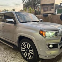 فوررنر موديل 2022 بدون دواخل  ماشية 40 ميل  فول مواصفات اربع كامرات فت...