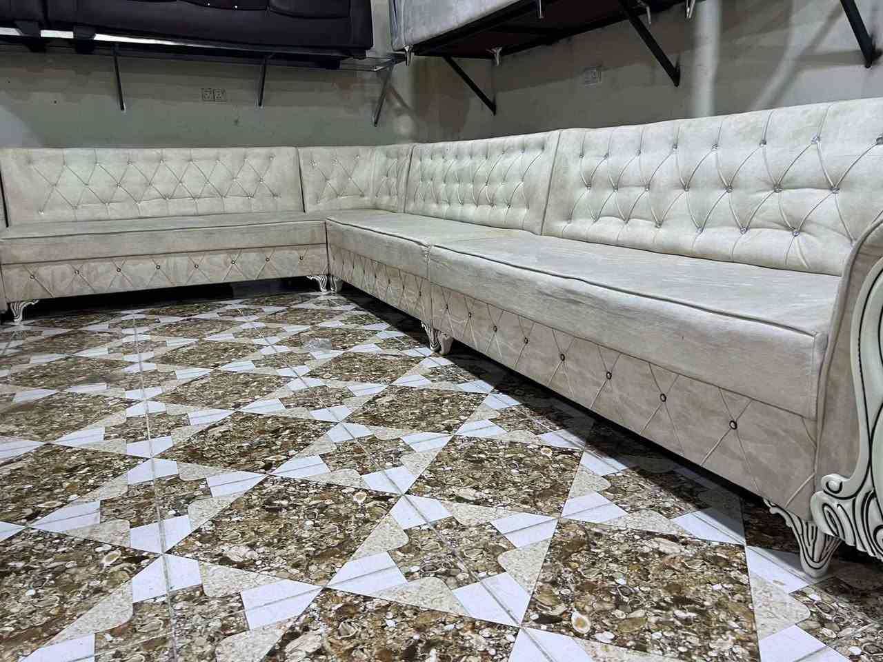 كنب • ١٥ نفرية • للبيع