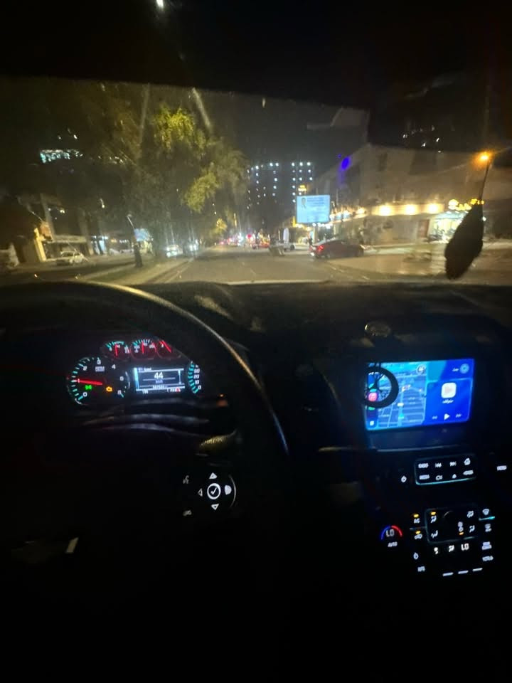شوفرليت سوبربان موديل 2020
رقم اربيل اجرة سعرها 200 وبيها مجال
شاشه تورباين جديد يم حيدر العبودي تخم تاير جديد عليها قاصه سريه  سياره يرادلها فقط شويه ترتيب  وبيها خط نهضه اربيل ومن اربيل مكتب تريدها ويا الخط او بدون الخط.  

***********
