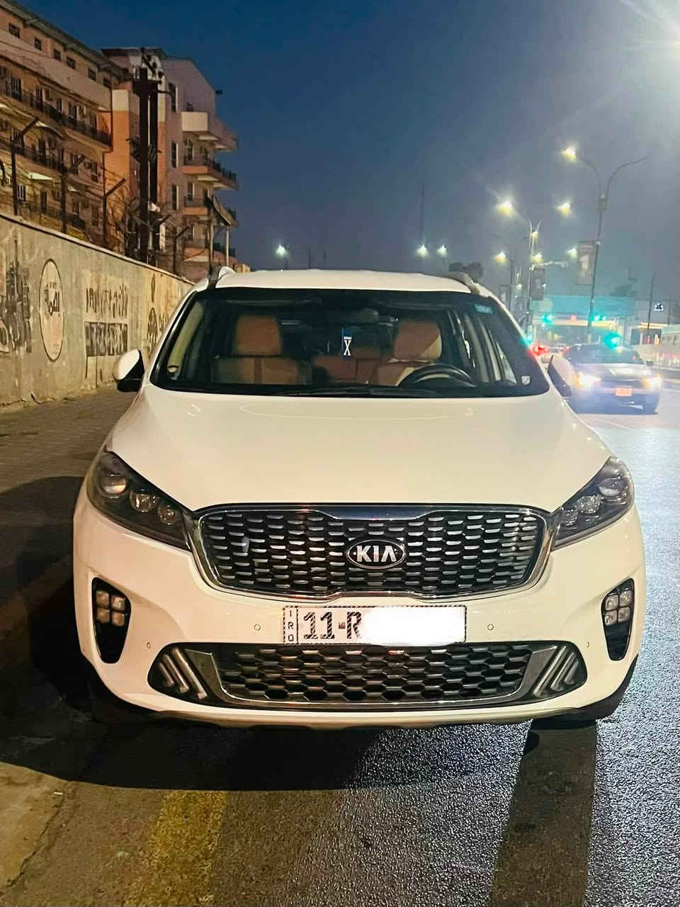 السلام عليكم 
للبيع سورنتو 2019 خليجي باسمي تحويل مباشر 

رقم بغداد
مواصفات السورنتو معروفه 
كير مكينه كفاله عامة 
السيارة قطرة صبغ مابيها حتى الدعاميات كفاله 
فقط بيها بارد بجهة الصدر 

السعر :215 $
مكاني بغداد م/الصدر 
للاستفسار :***********
