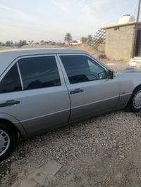 مرسيدس • ١٩٨٩ • رقم بغداد