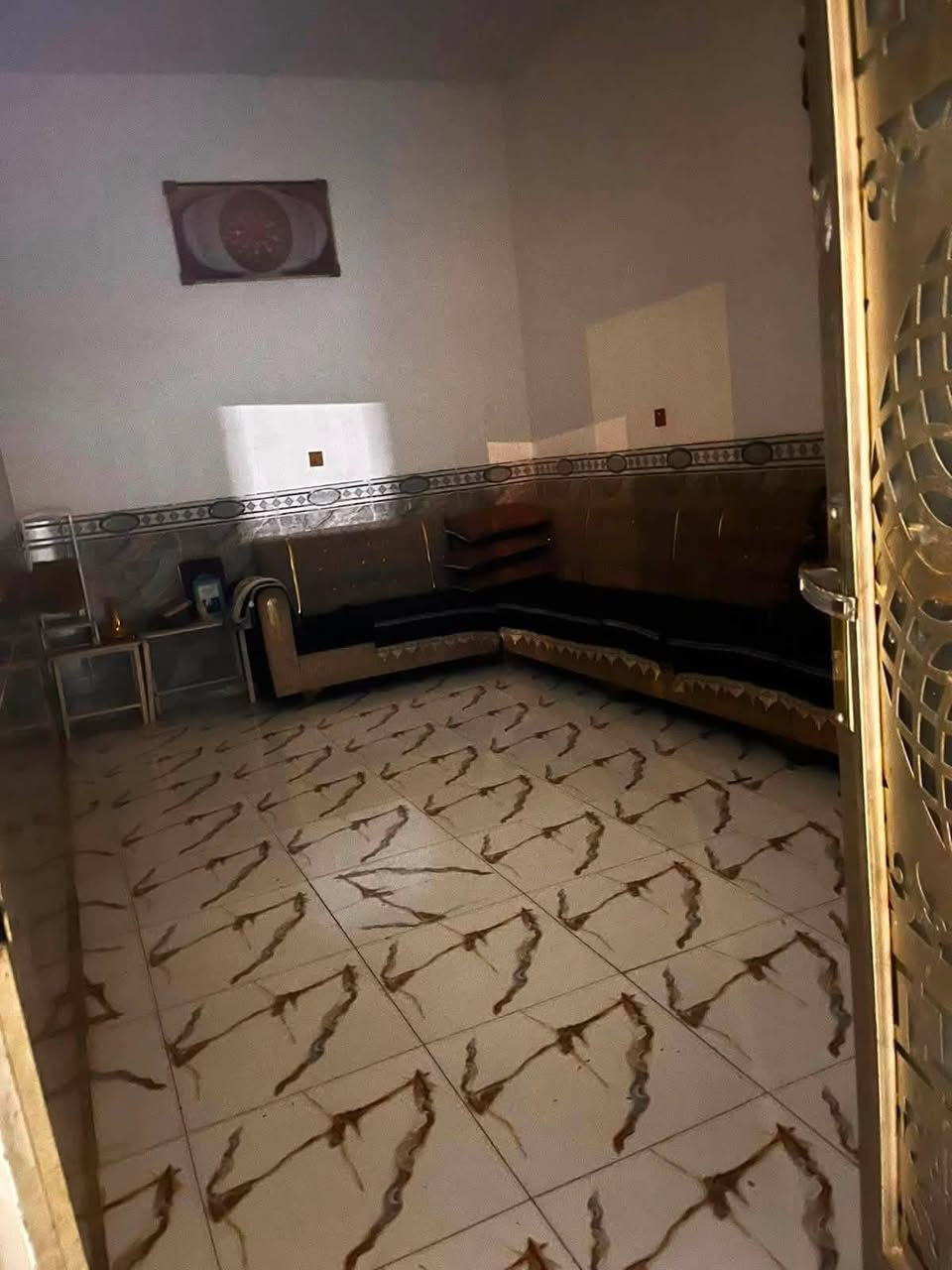 🏡 للبيع – مجمع الرحاب / شارع المضيف
📐 المساحة: 125م (طابق ونصف)
📄 السند: طابو زراعي
💰 السعر: • كاش: 45 مليون (قابل للتفاوض) • أقساط: 48 مليون
📲 واتساب المندوبة أم ريمان:
***********

