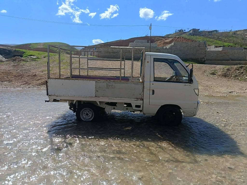 دەگەو سلف
١٢ گەڵا
هەڵەبجەی کۆن

***********ژمارەی ساحێبی***********
ڤایبەر و واتس ئەپی لەسەرە حلبجة, السليمانية
