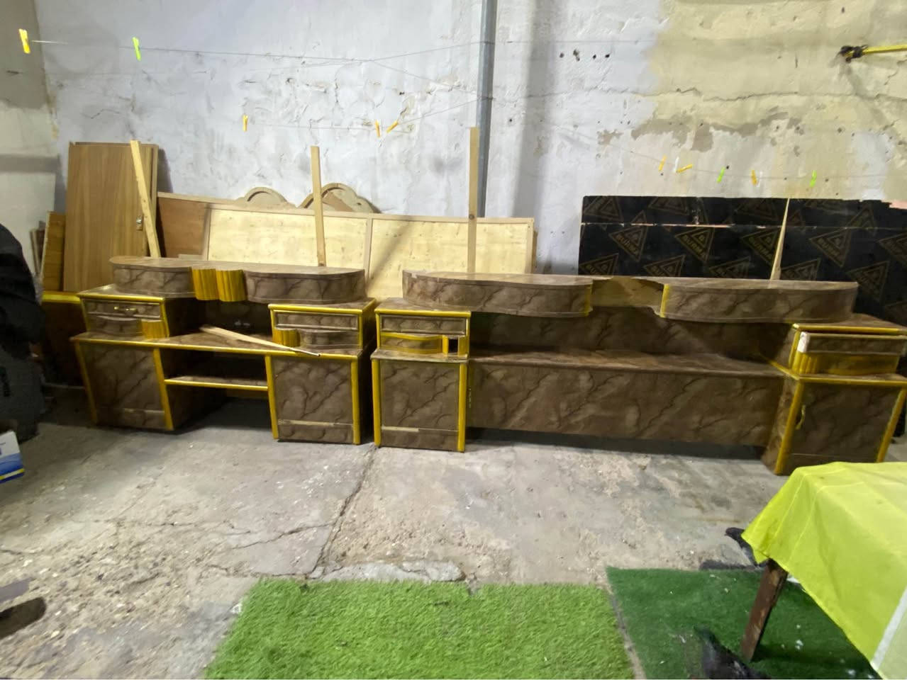 غرفه نوم جديده كلش نضيفه 
سعرها500 

البصره نواب ظباط *********** البصرة, العراق
