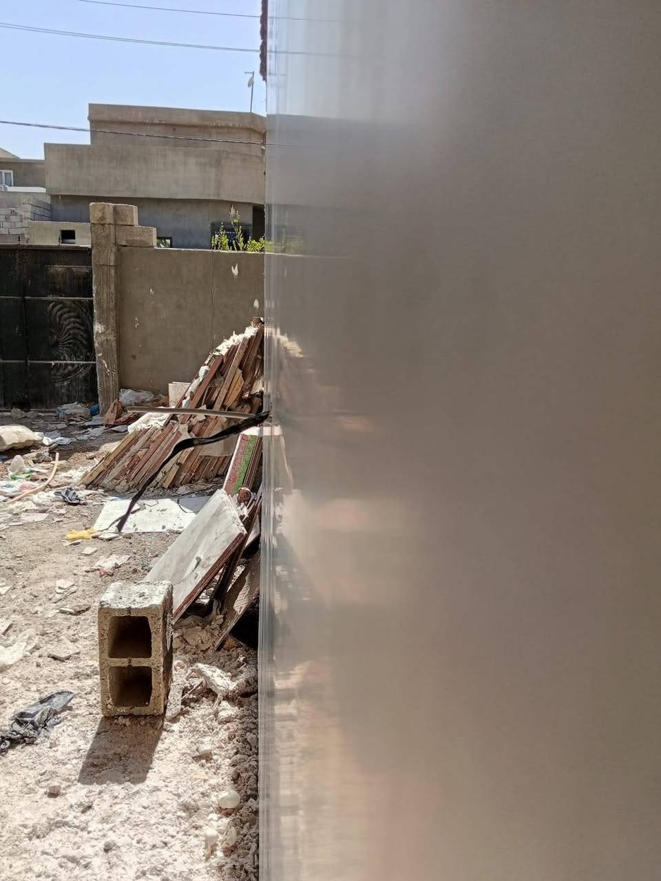 السلام عليكم اسطه بياض الموصل المتر 3 الاف طبك مساطر ودرجه اولى للتواصل ***********
