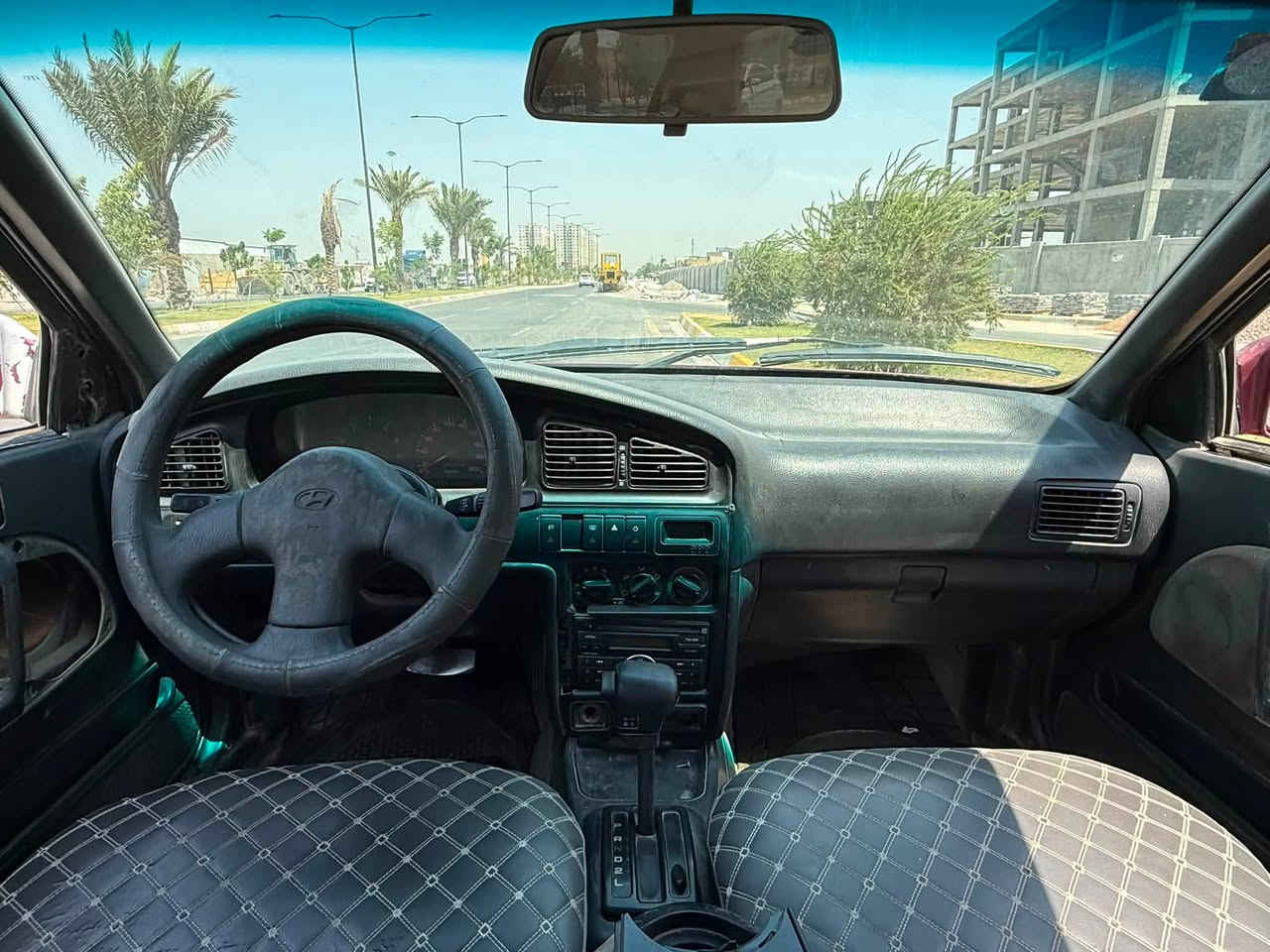 للبيع
نوع:النترا
موديل 1994
رقم:ديالى خصوصي
اللون:ماروني 
(مشروع وطني)
25و بيها مجال
رقم تلفون ***********
موقع:بغداد
