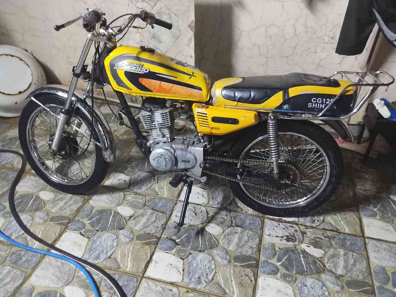 للبيع شويه يصرف موديل 17 سعر 190 ***********
