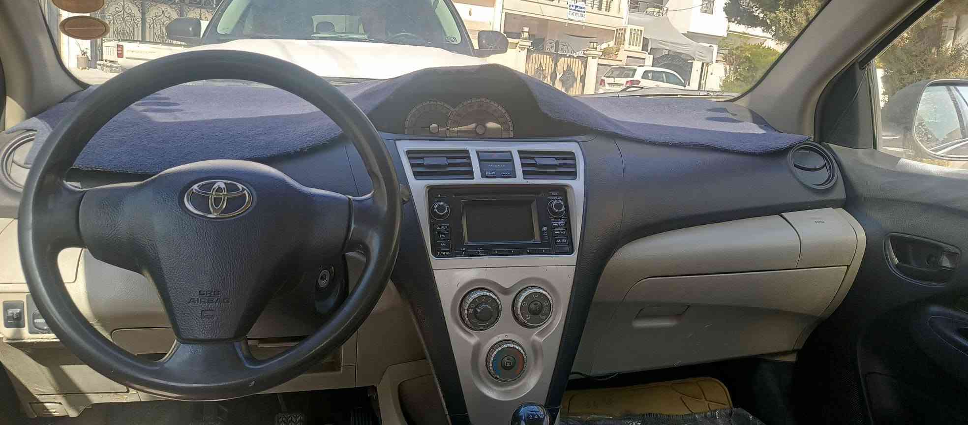 بسم الله الرحمن الرحيم 

تويوتا يارس 2006سةياركة دوو بارجية سوبخ  بي ژوري  سةيارةكة بيش بشتي كةبسة  سةيارةكة شاشة كةوةرية  ئاوينة كارةباية. جوار جام كارةباية  دةبل كيج سةيارةكة. عةيار لايت  سةيارةكة مةكينة. كةوةرية  كير عادية سةيارةكة كارةباي بةشةرت  سةيارةكة 16وةرقة  خرام لةسةر لةباشي معامةلي دةكيرنةوة %20ناجيرةوةمةو  سةيارة لة هةوليرة 
وةكالةي بةناوي خؤمانة سةنةوةيشي 3مانك بةسةر جوو. نرخي 69وةرقة معامةلي برايانة شوين هولير

*********** أربيل, العراق
