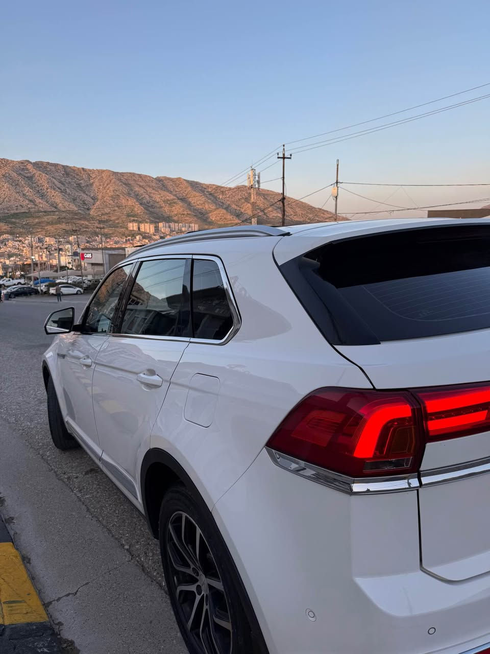 موديل 2019
فوول مواصفات
سعر 115$
رقم دهوك
كير محرك بشرط
محرك ماسيبوش 
صقف بانوراما
كوشن جلد كارباي هيتر خزن
ماشيه 62 الف فقط
بيدوون صبخ
تحويل بشرط
سياره علي وه ظع شريكه 
مكان سياره محافظه دهوك
تلفون :*********** دهوك, العراق
