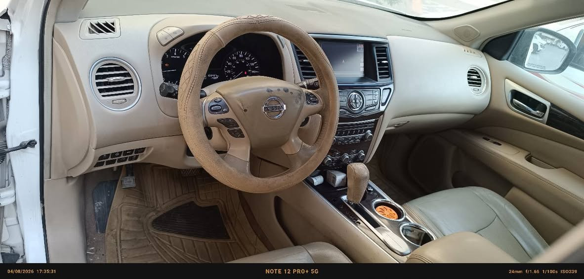 نيسان باثفيندر موديل 2013 بلاتينيوم
سياره وارد امريكي بيهه ثلاث قطع بابتين وجاملغ بصف سايق 
رقم بغداد كامله تبريد حدادية مقاعد جلد 4 كامرات رادرات مواصفات بلاتينيوم المعروفة السياره سعرهه 110 
التواصل واتساب ***********
مكان سيارة بغداد بسمايا
