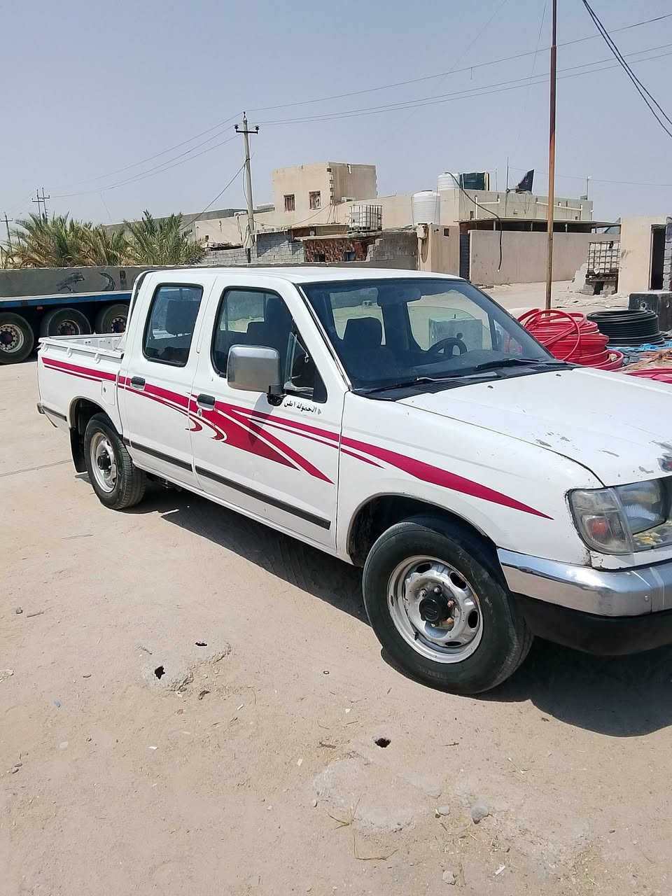 بيكم نيسان موديل 99 سنويه منتهيه 
سياره كير ومكينه  كفاله ترأي وين ما تريد 
سياره مصبوغه جماليه سياره خير من الله 
تبريد الفان وكف
سعر 55وبيه مجال الشراي  رااعي سياره
*********** نتصال

وتساب***********
