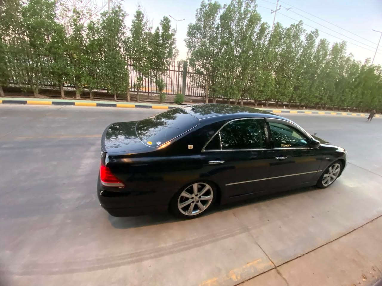 سلام عليكم البيع فقط بدون مراوس مسعجل شاهينه ادوات بيه فقط الوحات بيه كصه جنطه 3دكم داخل جلد اسود ويل دنكه تخم تاير ستم الحايه محرك كير مكفولات سياره كارتون الاسفسار ***********
