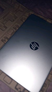 i5-7200U • رام ٤ جيجا • شاشة مبدلة