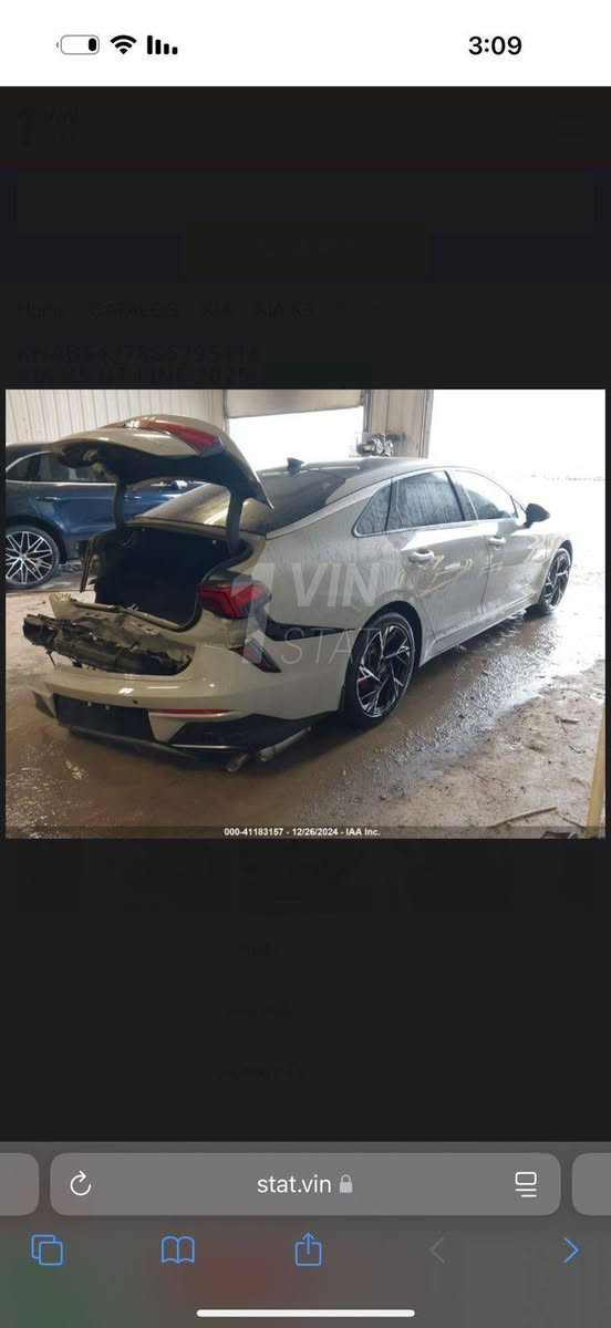 مكلف بل نشر
سلام عليكم
KIA K5 GT-LINE 2025
للبيع فقط
لون اسمنتي داخل احمر
حجم المحرك 2500 GDI تنفس طبيعي
ماشية 17 الف كيلو
كير اوتوماتيك 8 نمر
دفع رباعي ( فورويل )
🔴 للتنويه موديل 2025 كله دفع رباعي
مرقم بغداد بأسمي تحويل مباشر
المواصفات :-
• بانوراما
• داخل جلد احمر
• حساسات 360 درجة
• رادار امامي
• رادار خلفي
• رادار جانبي
• قيادة شبه ذاتيه
• تحديد مسار
• تشغيل عن بعد
• بصمة دخول ابواب
• صندوق ذكي
• نظام تكييف مزدوج مناخ منفصل
• تسخين مقاعد
• اضاءة LED
• شاشة لمس الكترونية متصلة قياس 10.25
• نظام ملاحة GPS
• شاشة عدادات ديجيتال الكتروني
• نظام صوتي فاخر POSS
• شحن لاسلكي للجوال
• بلوتوث + تايب سي + ابل كار بلاي + اندرويد اوتو ( جميع الانظمة لاسلكيه بدون الحاجه الى كيبل )
• مقاعد اماميه كهرباء
• وضعيات قيادة متعدده ( Sport - Snow - Normal - Smart )
• كاميرا خلفية عالية الدقة
• ويل رياضي قياس 18 انج
• انوار نهارية DRL
• بك لايت LED متصل
• اشاير مرايا
• زوائد رياضيه GT-LINE
• حساسات مطر و تحكم اوتوماتيكي بالماسحات
• نظام اضاءه اماميه اوتوماتيك
• نظام مانع انزلاق ABS
• نظام تثبيت الكتروني ESP
• نظام صعود المرتفعات
• نظام مراقبة ضغط الاطارات
• نظام تحذير التصادم الامامي
• نظام التوقف التلقائي في الطوارى
• نظام الحفاظ على المسافة الامنه
• نظام تنبية حركة المرور الخلفية
• هاند بريك كهربائي مع
• نظام اطفاء السياره اوتوماتيكياً
🔴حادث السياره فقط الجاملغ الخلفي صفحة السايق تعدل علحار ونصبغ فقط تصليح السيارة درجة اولى مال جناي
🔴ايرباك طاك البردة والكشن فقط صفحة السايق ورجعتهن بايرباكات اصلية مال تفصيخ ونشدن درجة اولى بس يحتاجلهن كراش
موقع السياره بغداد حي القادسية
للاستفسار ع الواتس اب
***********

نص مكتوب في الصور:
- 3:09
- KNAB6KJT8SS295411
- VIN
- STAT
- 000-41183157 - 12/26/2024 - IAA Inc.
- stat.vin