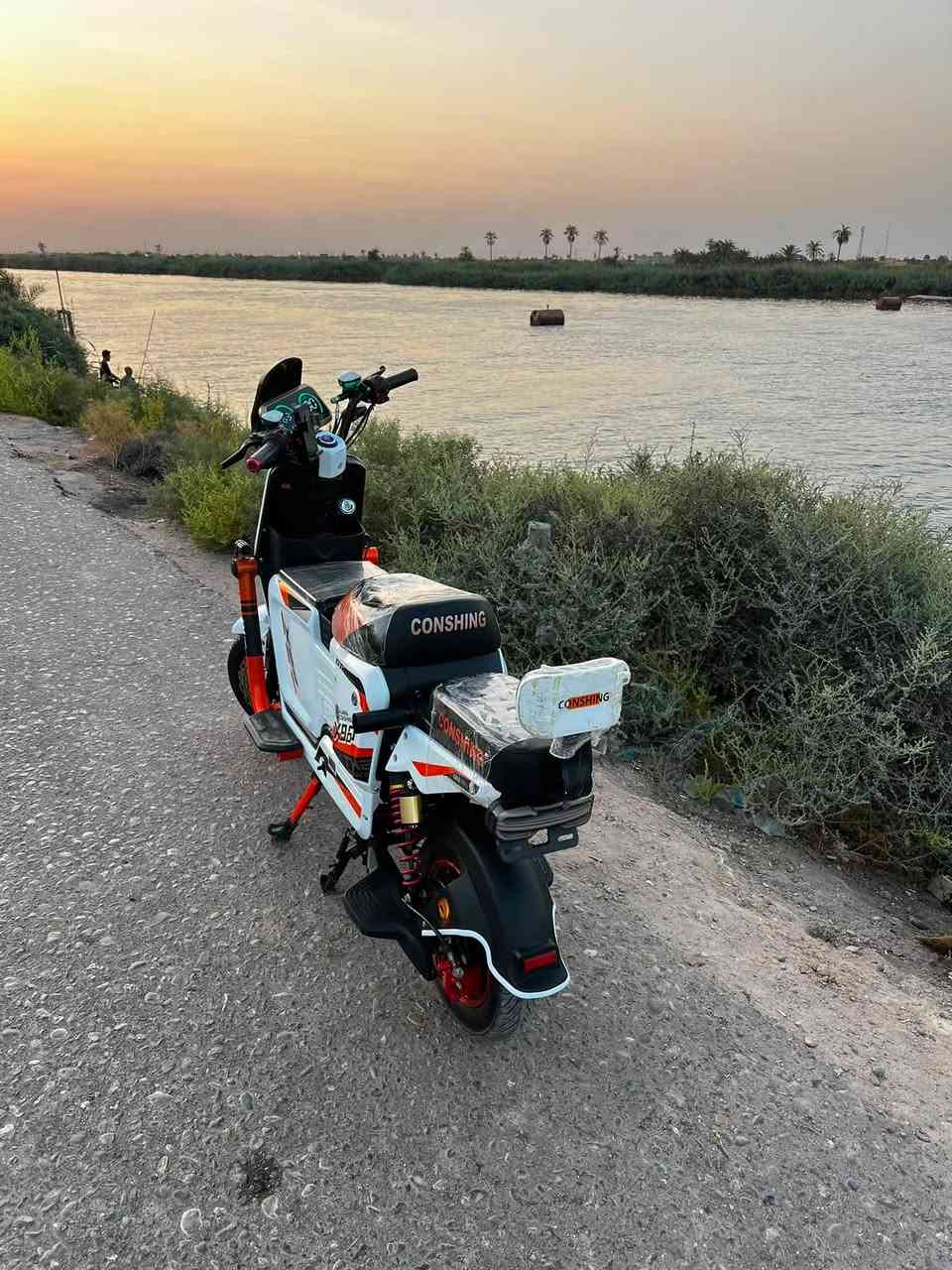 دراجهR900 للبيع.  موديل 2025مابيها شي الدراجه.   مكفوله من بطاريات. وكلشي. سعرها420  وبيها مجال. رقم الهاتف***********
