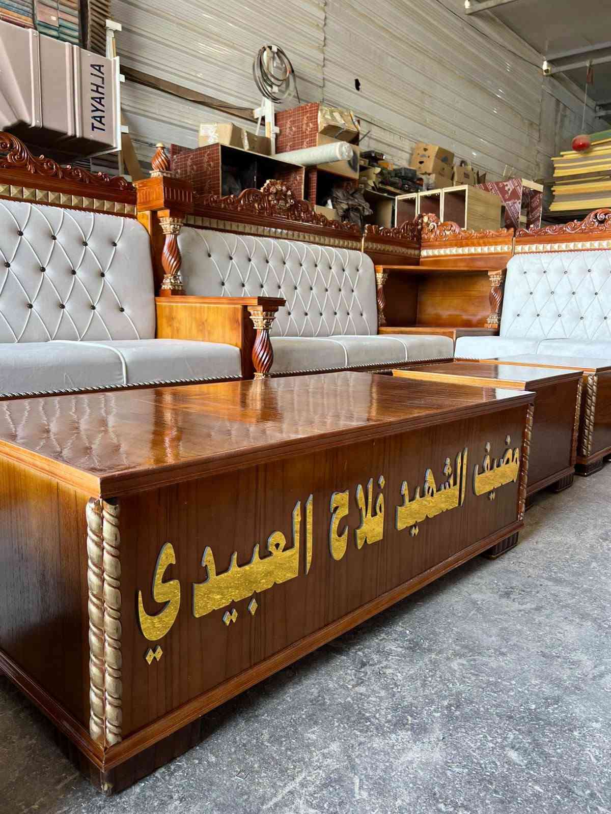 طلب احد الزبائن 👈 طراز حديث وانيقه  من الخشب الصاج والقماش التركي 🇹🇷 والاسفنج العراقي الضغط عالي مع  كلظمان ٦ سنوات حقيقي 😉🫡 والله ولي التوفيق 
يتوفر العمل ب نظام القسط بدون مقدمه عن طريق الماستر كارت 
الاتصال على الأرقام 
***********
***********
ابو جود 🫡😘
