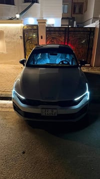 كي فايف 2025 مواصفات خليجي ماشيه 26 الف السعر 230 وبيها  07767778571