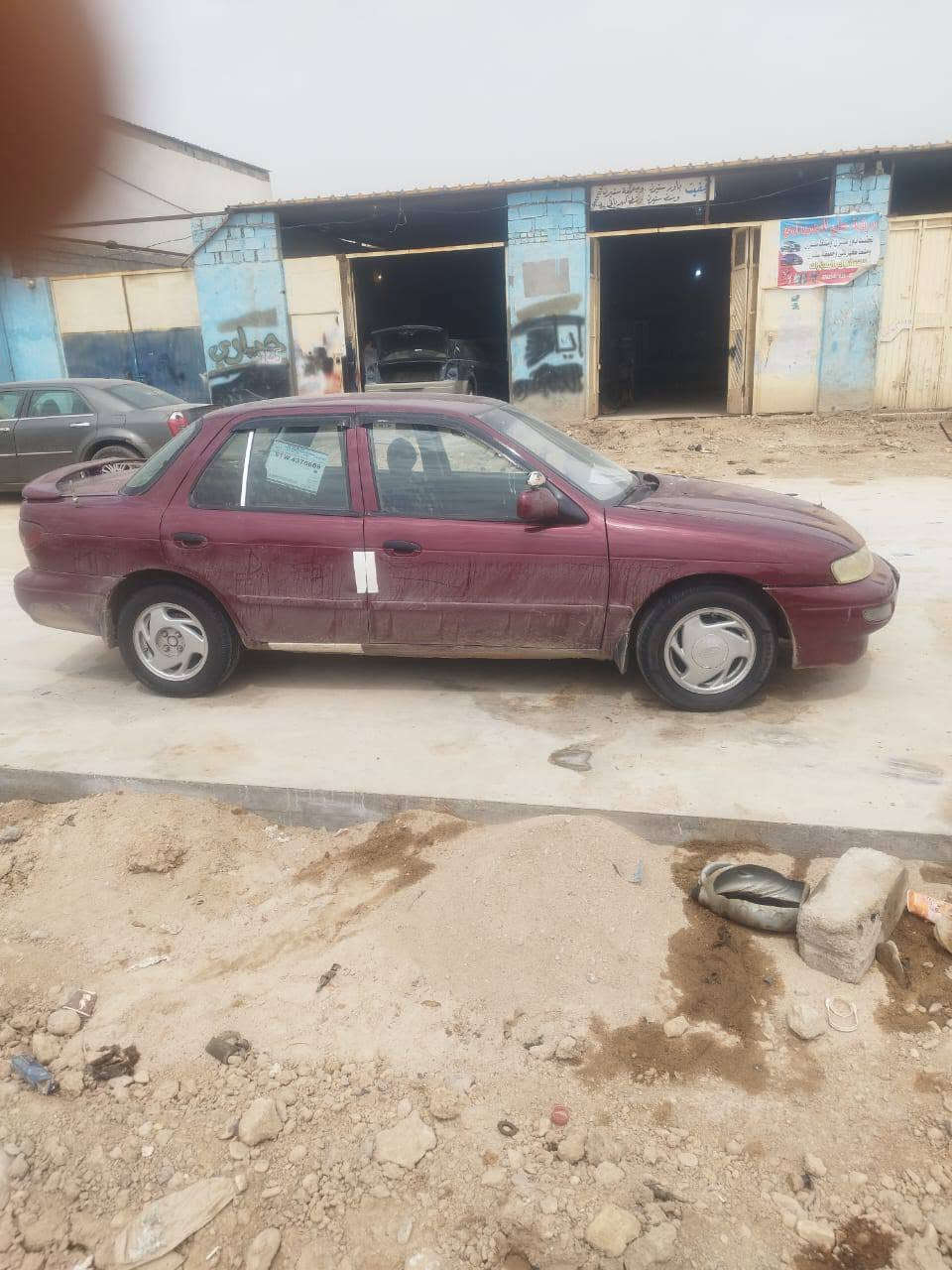 السلام عليكم
سياره سيفيا موديل 95 كير عادي مكينه مفتوحه السياره سعره 31 وهذا رقمي اليحب يتواصل وياي ***********
