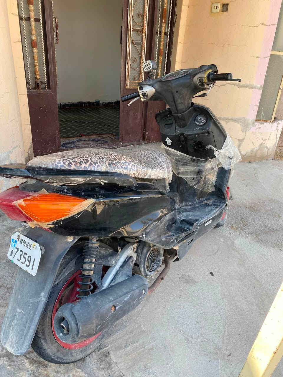 سلام عليكم سكنس نثيه محرك نضيف ما مفتوح كهربائيات كلهن شغاله سلف وهندر نكره وحده مكاني ابو غريب رايده 425 وبيه مجال للاستفسار ول تواصل ع رقم ***********
