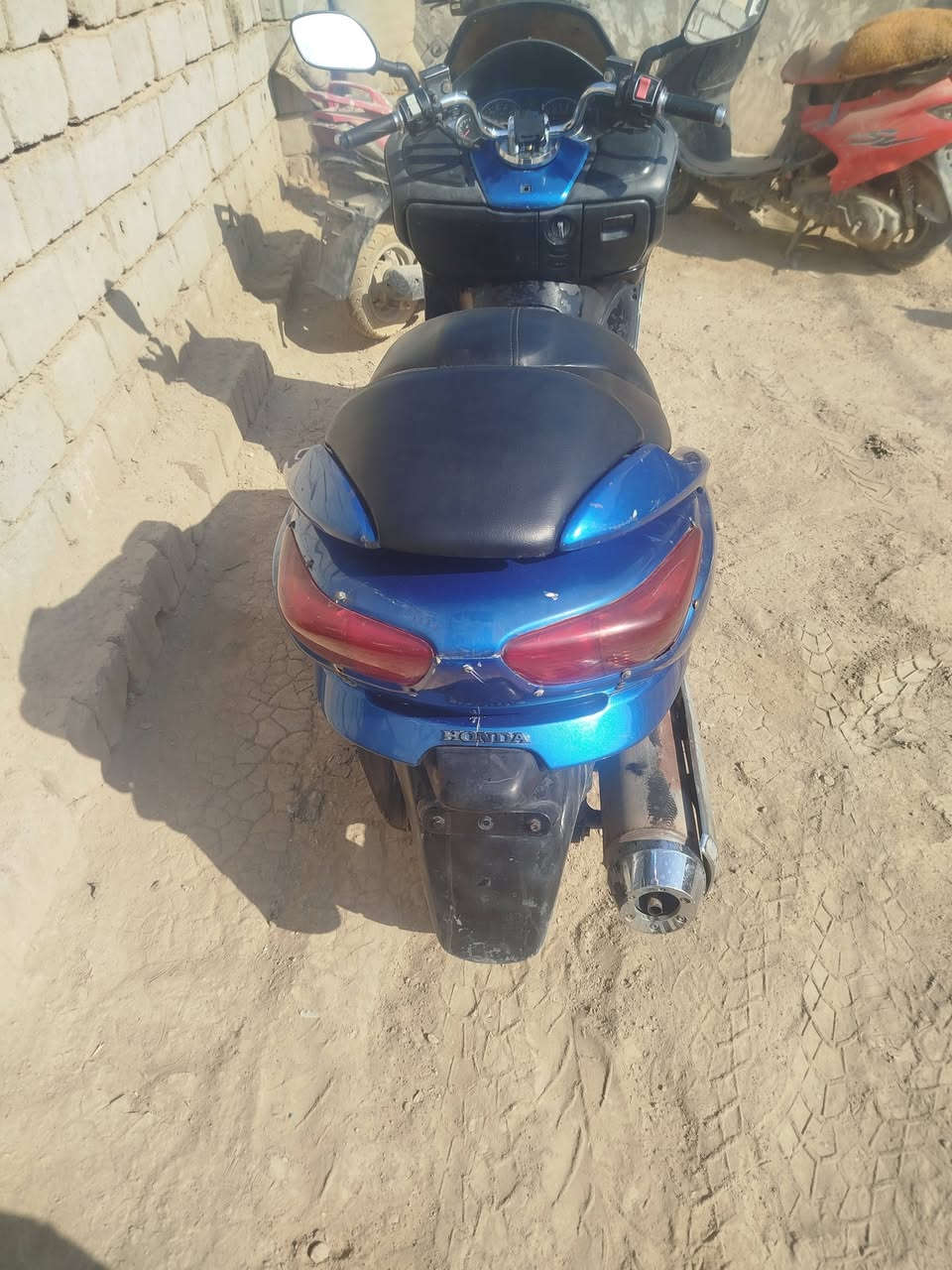 فورزه 08للبيع جاهزه شغل وطلع وين ميعجبك السعر خاص ***********
