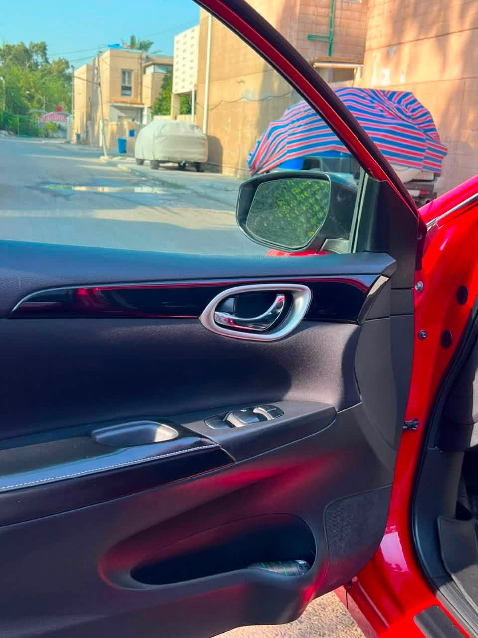 سلام عليكم
نيسان سنترا 2019 فأت الـSV 
ماشيه 119 ميل 
المواصفات:
بصمه
تحكات ستيرن جهتين
نضام eco 
شاشه لمس تدعم البلوتوث
جام اواتو 
تخم تاير جديد
 زنن عالي و نصاصي 
ربع البنيد مجلوح
وارد امريكي الحادث قفط البنطيد حصراً صبغ بدون دواخل و بدون شواصي و بدون ايرباكات 
تاريخ نفاذ السنويه 2026/12/6 تحويل مباشر وليش وكاله
السعر:120$
و بيها مجال للشراي
للتواصل *********** 
السياره بالعين احلى من الصور
