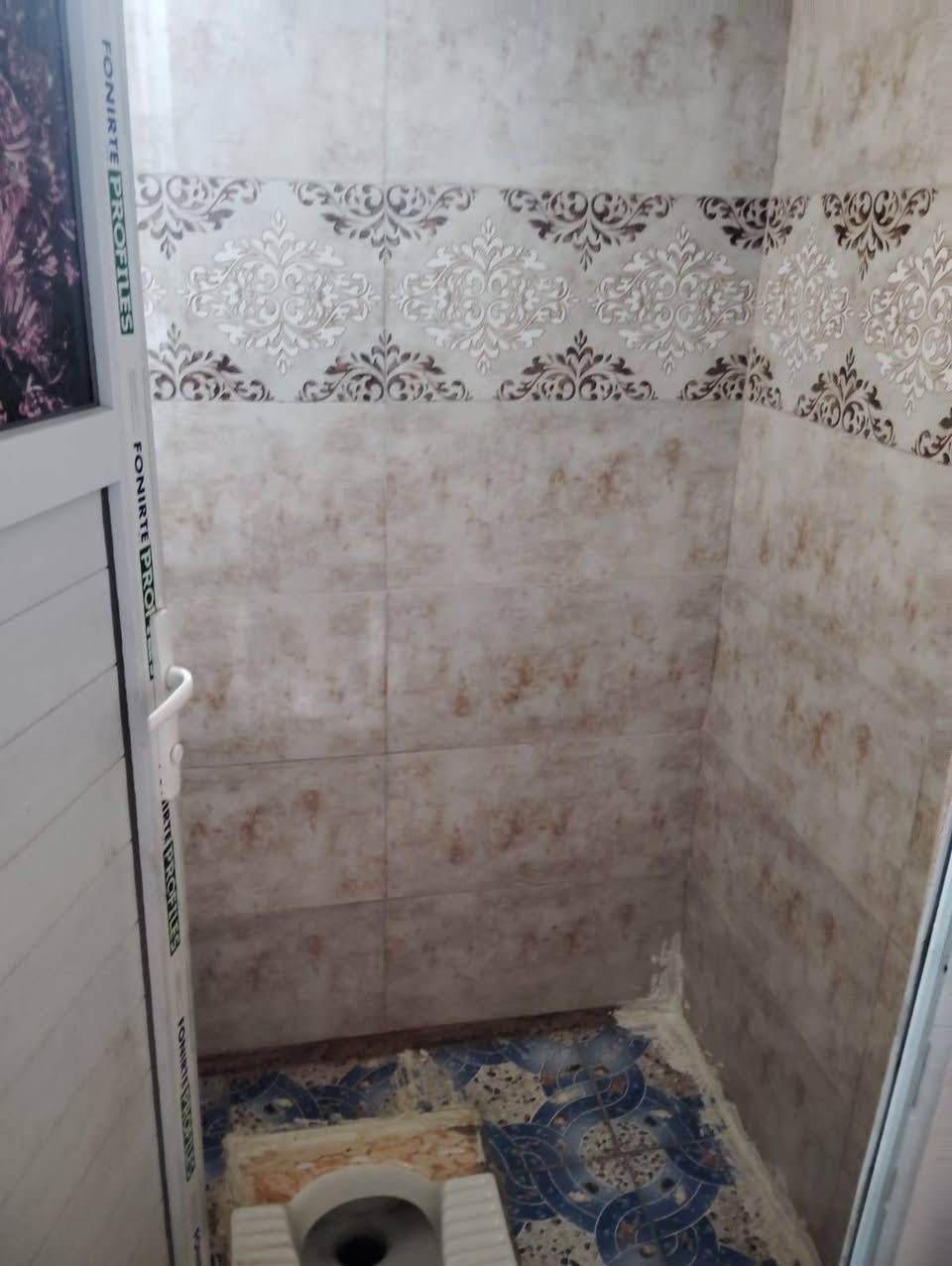 دار للبيع مساحة ١٠٠ متر مربع بأسمي
شارع سيد علي خلف حسينيه موسى الكاظم اتصال*********** السعر 52 بي مجال بسيط
