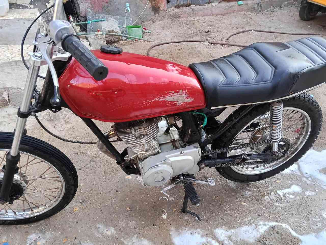 دراجه البيع اداوات سعر300وبيه مجال العنوان بصره شط عرب 
***********
