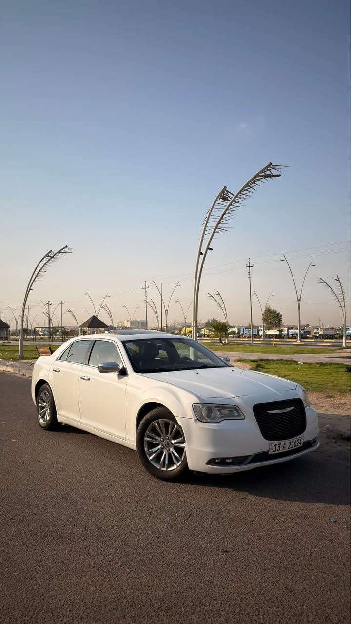 سلام عليكم
اوبامه 16  كندي فول للاخير واحد ع واحد C 300
بيها قطع صبغ بل عراق اثر شخوط ابيع حزام مواصافتها
معروفه محرك 3600 
خزن ميموري
كير ماوس
 شاشه كبيرة 
كشنات تدفئة تبريد
 تحكم كشنات كهرباء
حساسات
ويل مكسيكي
تشغيل عن بعد
 كلاص ثلاجه
(بنو رامه)
برده خلفيه
تبريد ثلج
حساس وقوف فيحال فتح الباب
كشنات جلد
وهواية مواصفات مكينه كير حداديه كله جديد شواصي كفاله مال جاني ومصروف عليها هواي واي نقص ما بيها رقم وهز جديد سنويه لل2031 معوقين السياره وراعيها قاصر بدون تحويل وكاله فقط اتكفلك بل رسميات 
لله شاهد سياره احلا من الصور الف مره  تجي تشوف بعينك ع ايدي بس صار عندي ضرف وحتاجيت وريد ابيع 
 سعر 149 مكاني بصره رقم*********** البصرة, العراق
