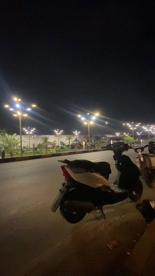 ماكس ثعلب • كفالة • نظيف ٩٠٪
