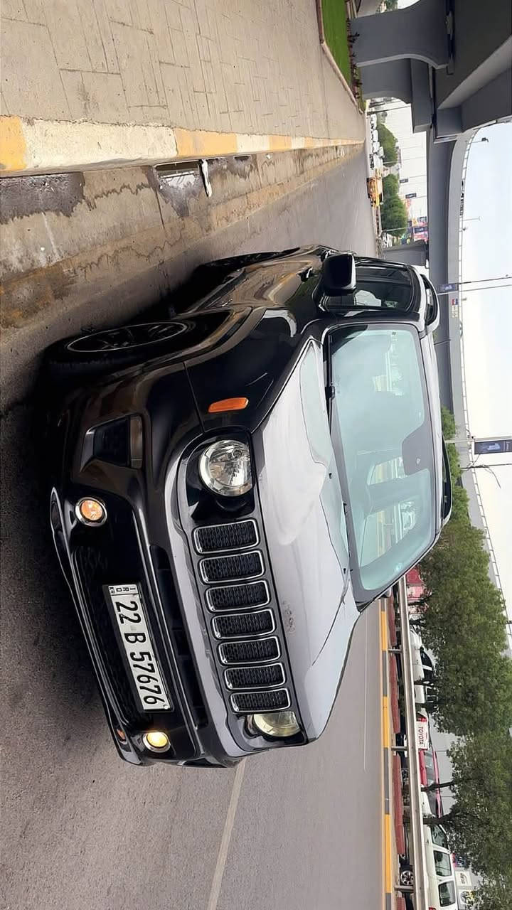 جيب رنكد موديل ١٧ فول دبل فتحه حادثها حلو فول بصمه وتشغل عن بعد رقم وهزه جديد 
***********
صبغ وضرر بنيد وخط باب وجاملغ اثر شخص صبغ 
٩٢ ورقه سعرها 
مكاني بغداد شارع ١٤ رمضان

