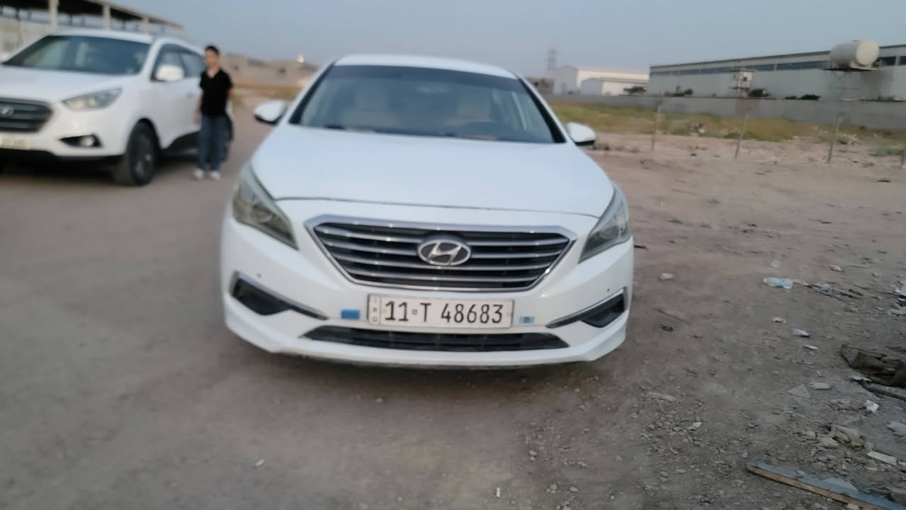 االسلام عليكم  سوناته موديل 16  حادثه بجاملغ الخلفي وقبق الجنطه بي صبغ بدون اي دواخل ولا تعوير  ا رقم بغداد انكليزي مكاني بالحله السعر  92    
***********  ترايك زيرو اي نقص مابيه
