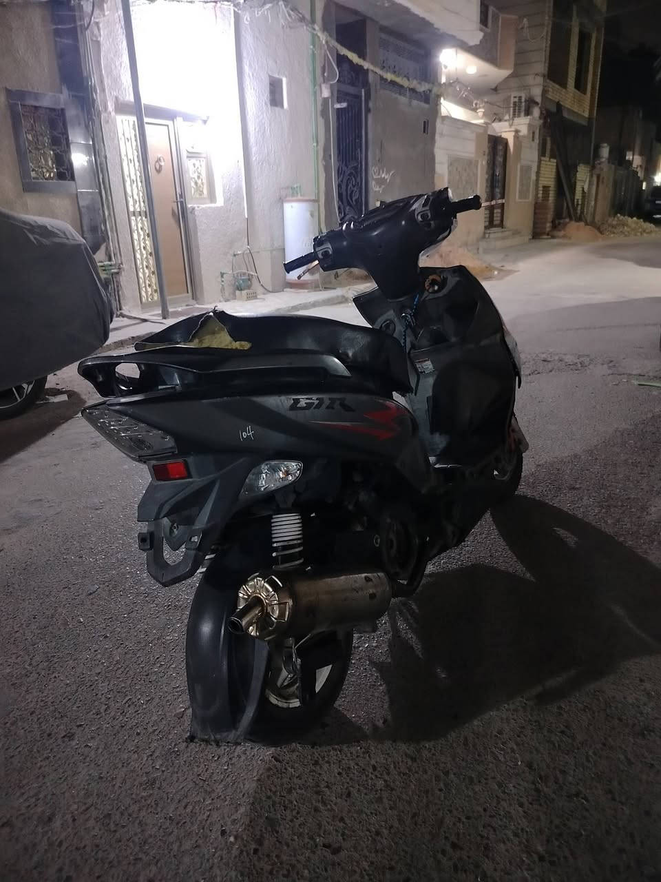 سلام عليكم GTR دراجة حلوه ونضيفه بيها تزويد بس بيها نقوصات بسيطه
مكينتها ٥٩ اصلي اس دي
كور داخل كله رياضي تتمارك
سلف رياضي اصلي 
كلج أمامي رياضي
فراك بريك انسيواي
يدات RGS
صدر أمامي رياضي
ستاند صفح رياضي
صالنصه رياضي اصليه ام الوزه
نوزل رياضي ٨ زروف

مكاني بغداد العطيفية سعرها 700 بيها مجال رقمي ***********
