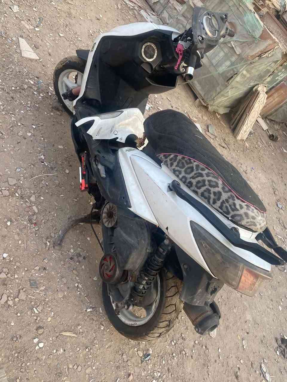 سلام عليكم سكنس فحل طلاعات ابيع كوم حديد جانت تشتغل بس ما تصعد دهن مكينته جانت ناعمه بوشته ٥٨ لتزويد لبيه كور اير تو وبيه كابريتر عكس  صدر كرزي ودبل خلفي رياضي اصلي وفج برمبو وستان صفح رياضي وقطره دهن وفلاوين ويداد رياضيه وبيه صالنصه مال ياباني سعر ٤٠٠ قفل مصروف عليه أكثر  سعر لا تعامل رقمي *********** ملاحضى جانت لدراجه بيه مكينه ٦٣ وبيه روله جبيره موجوده مكينه لقديمه بس زنجيله تعبان  مكاني بغداد
سلام عليكم سكنس فحل طلاعات ابيع كوم حديد جانت تشتغل بس ما تصعد دهن مكينته جانت ناعمه بوشته ٥٨ لتزويد لبيه كور اير تو وبيه كابريتر عكس  صدر كرزي ودبل خلفي رياضي اصلي وفج برمبو وستان صفح رياضي وقطره دهن وفلاوين ويداد رياضيه وبيه صالنصه مال ياباني سعر ٤٠٠ قفل مصروف عليه أكثر  سعر لا تعامل رقمي *********** ملاحضى جانت لدراجه بيه مكينه ٦٣ وبيه روله جبيره موجوده مكينه لقديمه بس زنجيله تعبان  مكاني بغداد
