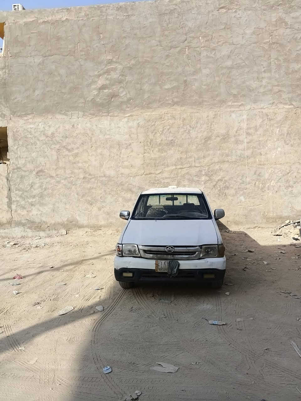 سلام عليكم بيكم كروزر موديل 2000 سنويه جديده ال 28 راعيه جيراني مكينه وكير ياباني ٤ سلندر  تحويره جديده  سياره جهازه خير من الله السعر ٢٦ وبيه مجال مكاني كربلاء *********** غير متواجد على فيس الاستفسار اتصل فقط
