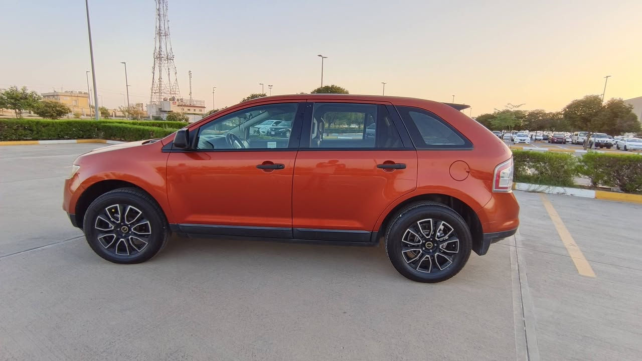 سلام عليكم مكلف بنشر فورد ايدج 2008 للبيع وارد امريكي v6 نص مواصفات قفل مركزي شاشه ايباد السياره جاهزه من كلشي طخم تايرات باتري جديد گير ومحرك تبريد شرط والسياره بسمي سياره مكفوله من الضربه بيها صبغ فقط شبر قابل للمراوسه حسب القناعه ***********
***********
