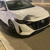 نيسان سنترا sv الضرر موضح بالصور  رقم فحص  دخول جديد  السعر 128 وبيها ...