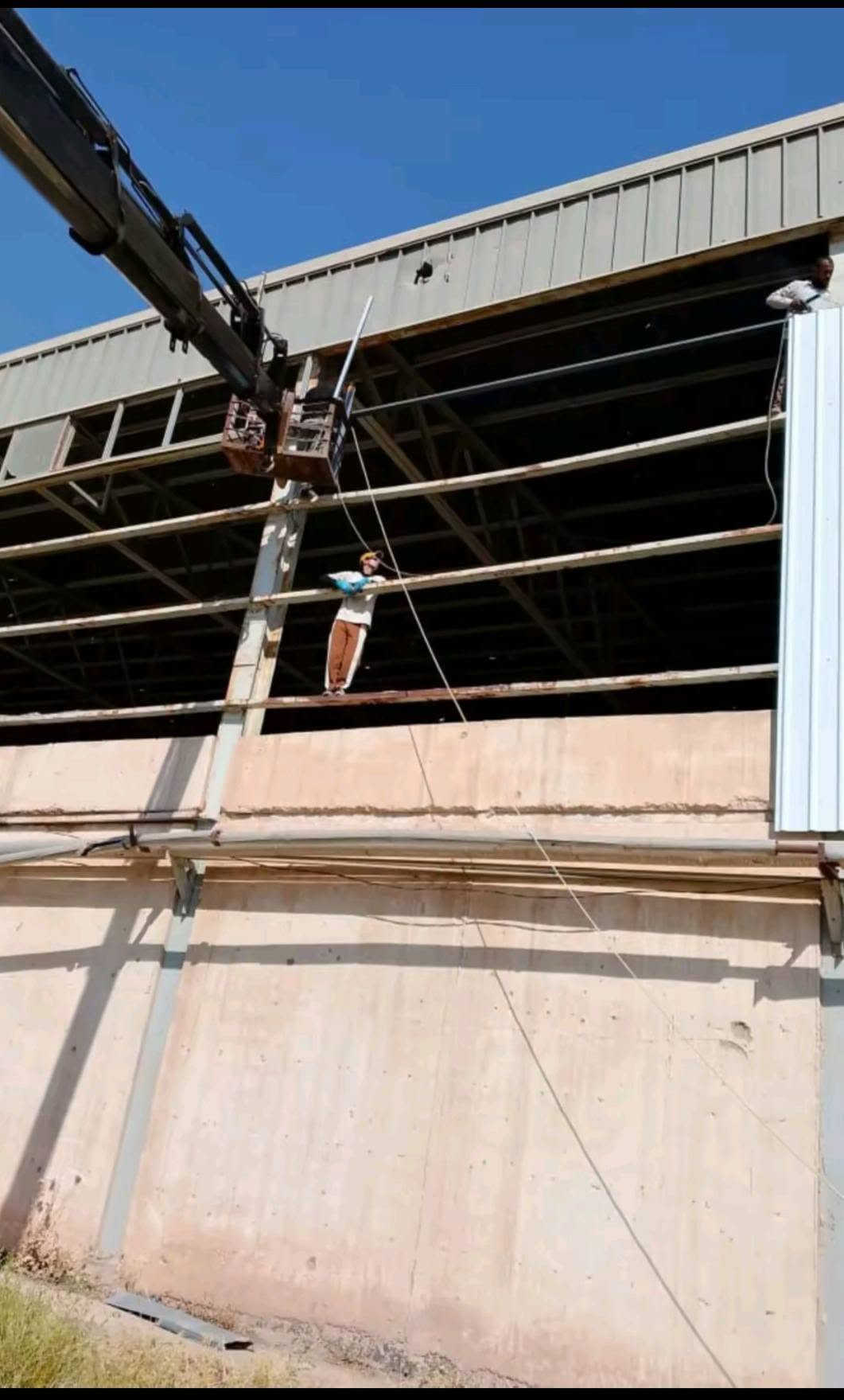 سلام عليكم ورحمة الله وبركاتة اني وابوي خلفات حداده عامه بيبان شبابيك جملونات كفرانات فايبات سقايف واجهيات بيوت عماير انجهز بايبات مياء او اطفايات لحام 7018 جميع الحام نشتقل
سلام عليكم ورحمة الله وبركاتة اني وابوي خلفات حداده عامه بيبان شبابيك جملونات كفرانات فايبات سقايف واجهيات بيوت عماير انجهز بايبات مياء او اطفايات لحام 7018 جميع الحام نشتقل 

ابوشكريه شاكر ***********

محمود شاكر ***********
