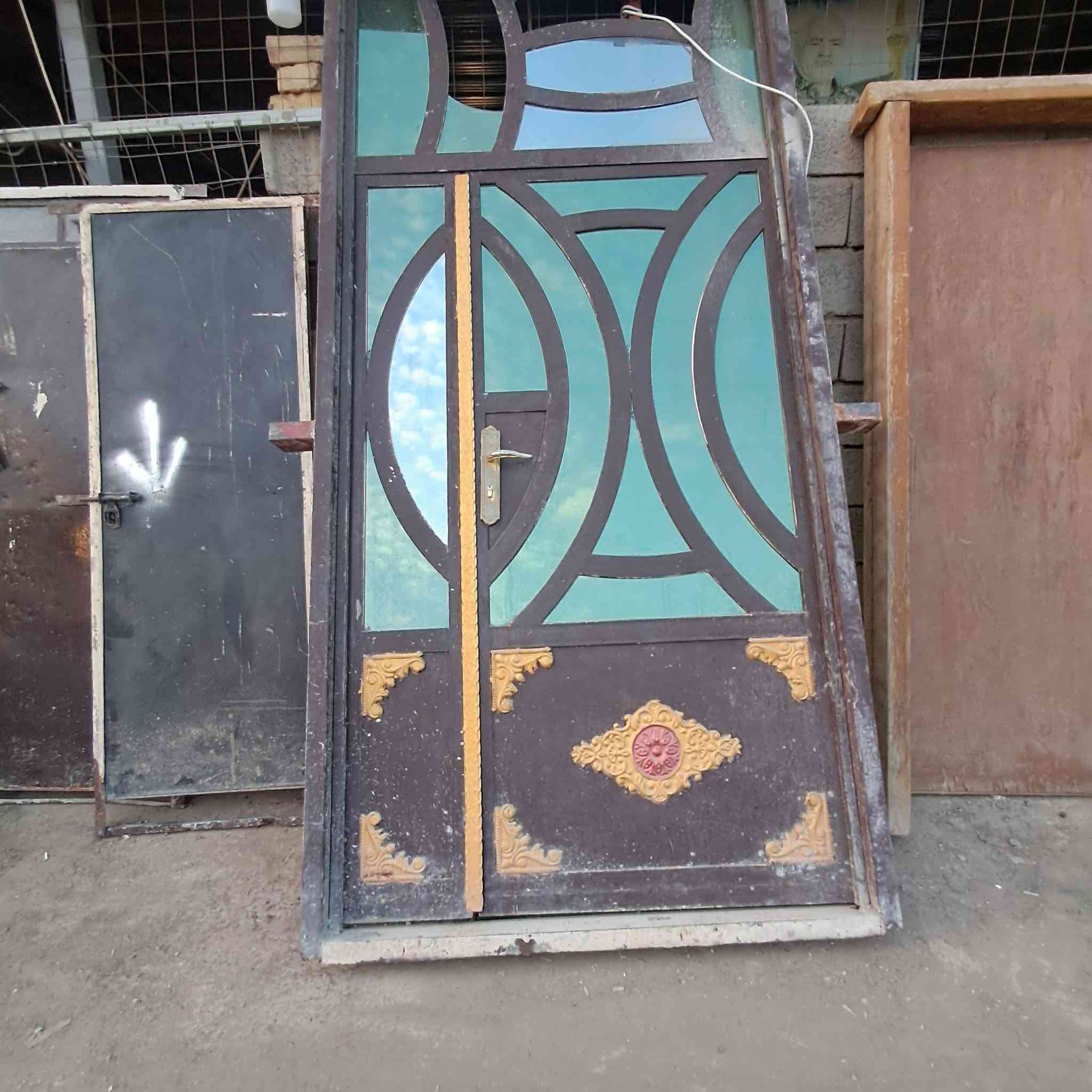 أبواب • شبابيك • مستعمل