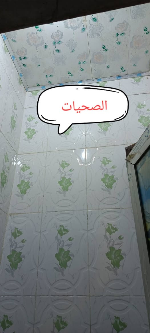 بيت للبيع  بمساحة ٥٠ متر
الموقع: شارع أبو طالب - فرع مخبز العائلة التجاري (يبعد عن الشارع الرئيسي ٨٥ متر).
البيت يتكون من طابق واحد:
▪️ غرفة نوم
▪️ صالة
▪️ مطبخ
▪️ حمام + تواليت
▪️ منور
💰 السعر: ٥٥ مليون (إقرار محكمة باسمي).
📞 للاستفسار يرجى الاتصال على الرقم: ***********.
