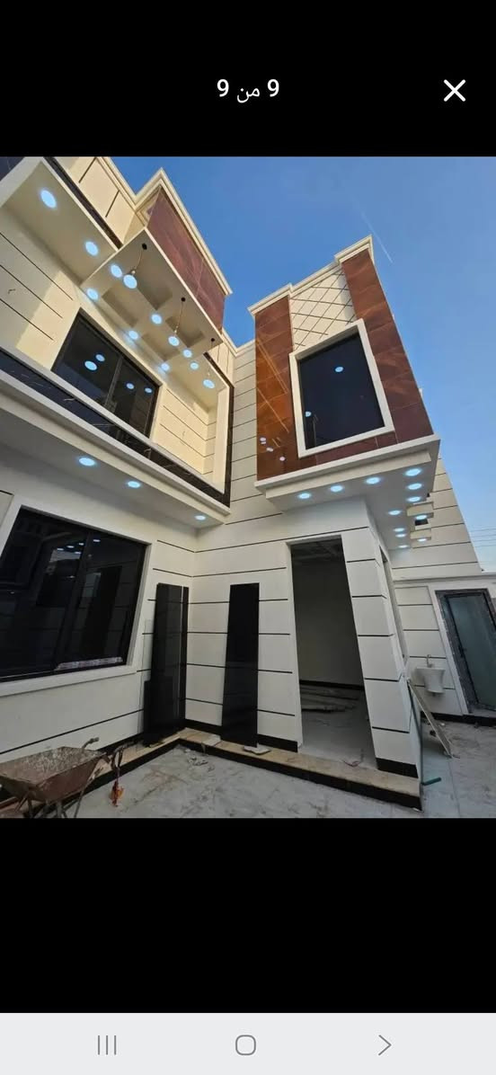 دار سكن حديث وفول مساحة ٢٠٠م طابقين ٦غرف وصالات ٢ومطبخ وصحيات ديوانيه موزع كراج شارع مقرنص ١٢متر ماي مجاري كهرباء منطقة كلش حلوه وقريبه للطريق السياحي الداخلي البصره ابوالخصيب البهادريه طابو باسم عراقي سعره ٢٢٥وبي مجال ***********# البصرة, العراق
